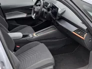 CUPRA Born Impulse 62 kWh 204pk · SOH 94,9% · Camera · Keyless · Apple/Android Car Play · Stuurwielverwarming · ACC · Sfeerverlichting · Garantie t/m 19-07-2027 of 80.000km