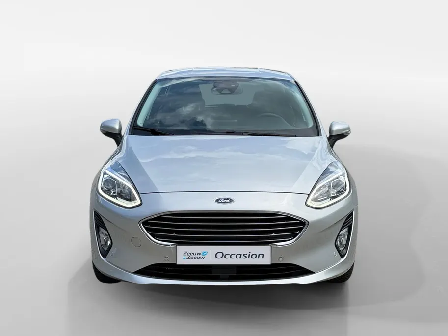 Ford Fiesta 1.0 EcoBoost Titanium |Apple Carplay/Android Auto| Trekhaak| Voorrutverwarming| 12 maanden Bovag garantie|