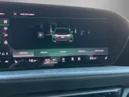Audi Q5 40TFSIe 220KW/299PK Quatro S-edition Panoramadak · 360° Camera + parkeersensoren · Apple/Android Car Play · Fabrieksgarantie t/m 22-09-2029 of 100.000Km