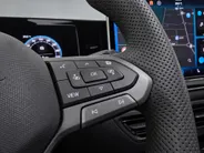 Volkswagen Tiguan 1.5 272pk DSG eHybrid R-Line Edition · Panoramadak · Wegklapbare Trekhaak · 360 Camera · Verwarmbare Voorruit · 20'' Inch · Garantie t/m 16-04-2030 of 100.000km