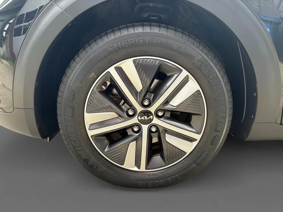 Kia Niro 1.6 GDi Hybrid DynamicLine | Navigatie | Apple Carplay / Android Auto | Climate Control | Achterruitrij Camera | Lichtmetalen Velgen |