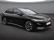 Volkswagen ID.7 Tourer Pro 77 kWh 210kW/286PK · Trekhaak · 360°Camera · Stoel- stuur- & voorruitverwarming · Garantie t/m 16-10-2027