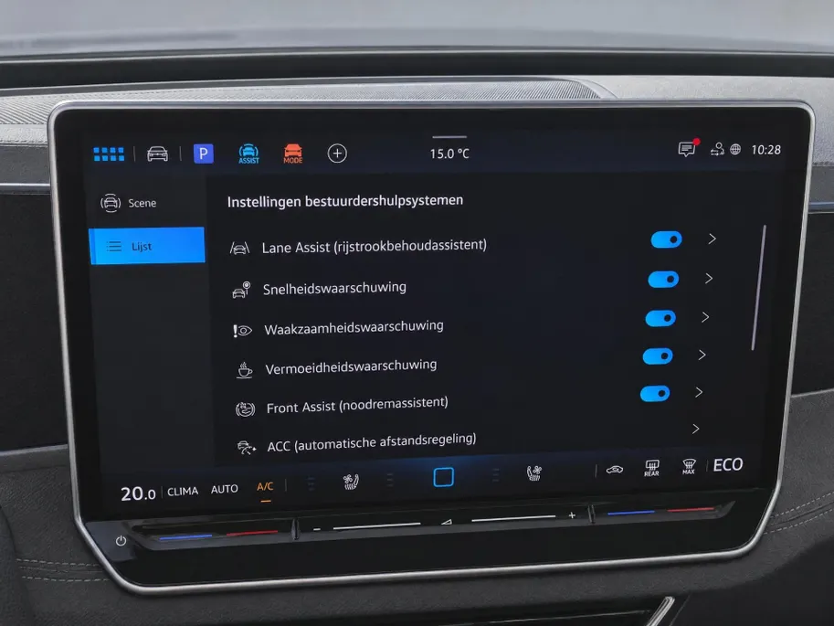 Volkswagen Passat Variant 1.5eHybrid 272PK R-Line Black Style Plus · Leder · Harman Kardon · Trekhaak ·  Alcantara hemelbekleding · 360°Camera + Parkeersensoren · Garantie t/m 21-01-2031 of 100.000km