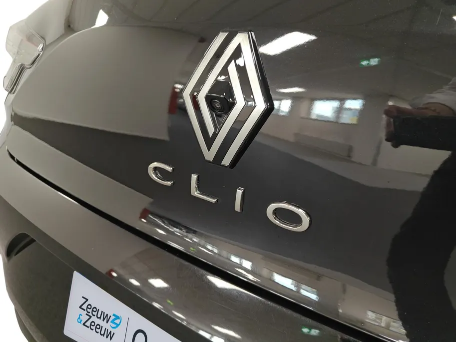 Renault Clio 1.6 E-Tech Full Hybrid 145 techno AUTOMAAT NAVI AIRCO CAMERA CRUISE CONTROLE APPLE CARPLAY ANDROID AUTO ZEER MOOIE AUTO DEALER ONDERHOUDEN