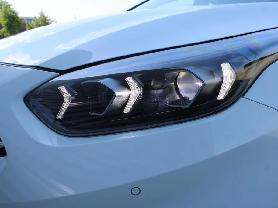 Kia Ceed Sportswagon 1.5 T-GDi DynamicLine | Airco | Cruise | Camera | Navi | 16' LM | LED | PDC |