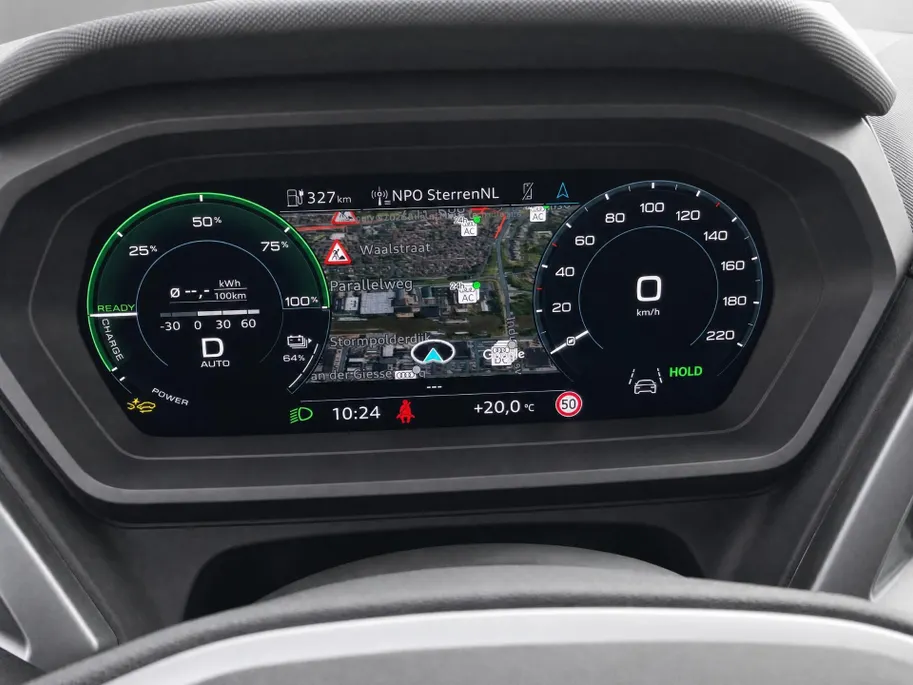Audi Q4 e-tron 45 quattro Advanced edition 82 kWh 210kW/286PK · Panoramadak · Trekhaak · Camera · Apple/Android Car Play · Adaptive Cruise Control · Elektrische stoelverstelling · Stoelverwarming · Drive select