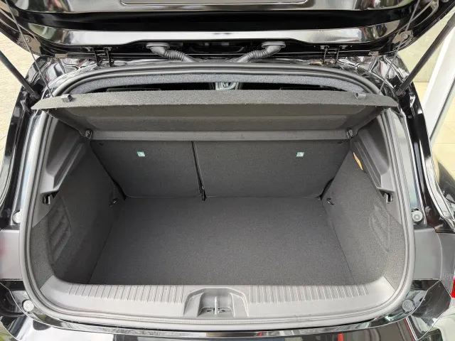 Mitsubishi Colt 1.6 HEV Intense+ | NIEUW | € 4.000 Actiekorting | 8 jaar garantie