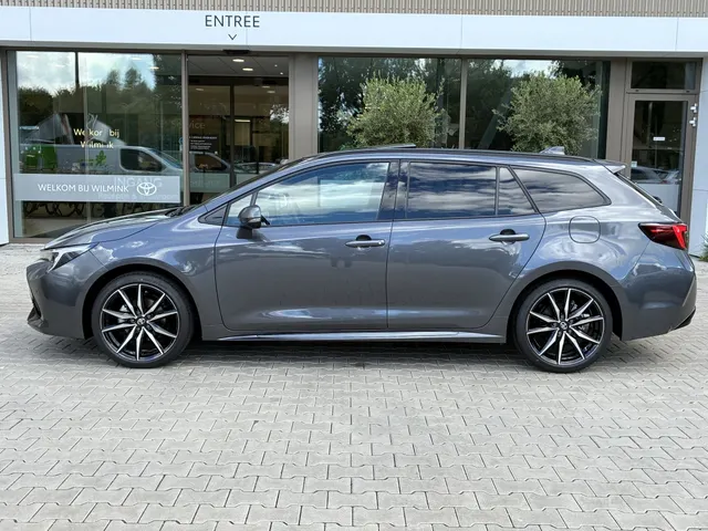 Toyota Corolla Touring Sports Hybrid 140 GR Sport | Panoramadak | Headup | JBL