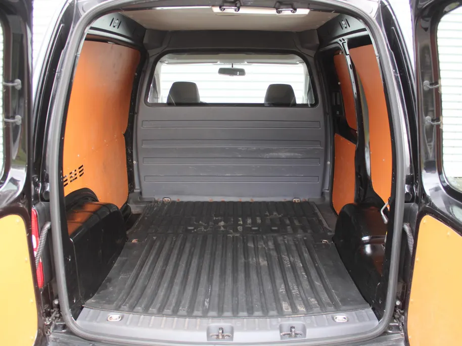 Volkswagen Caddy 1.6 TDI BMT | Automaat | Airco | Cruise | Navi | Bluetooth | Lichtsensor |