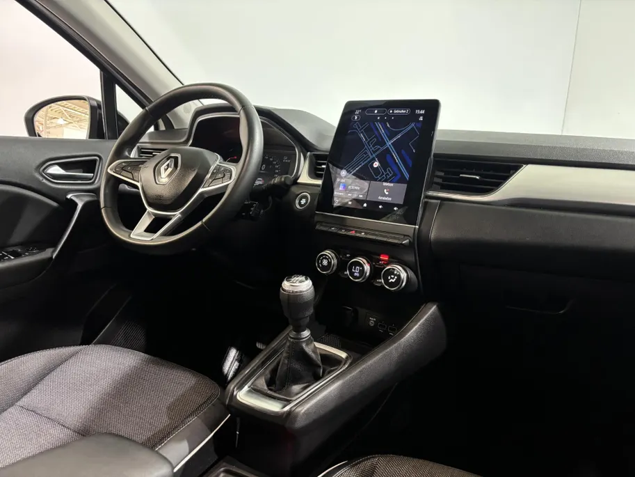 Renault Captur 90PK TCe Intens | 9,3' Navi | Camera | Climate Control | Parkeersensoren | Apple CarPlay/Android Auto | Cruise Control | Lichtmetalen Velgen | Armsteun | Full LED |