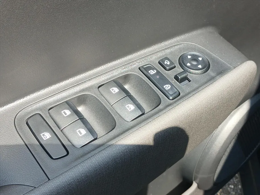 Hyundai Inster 49 kWh 115pk 4-zits Evolve / Clima / Navi / Demo / BTW