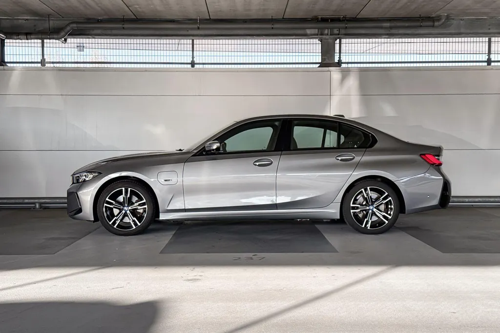 BMW 3 Serie Sedan 320e