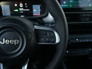 Jeep Avenger 1.2 e-Hybrid Black Edition | Winter | Navi | Carplay