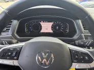 Volkswagen Tiguan 1.5 TSI Life | Draadloos Carplay | Navi | Clima | Camera | Adaptive Cruise | Elektr. Achterklep | LM Velgen | LED-Koplampen