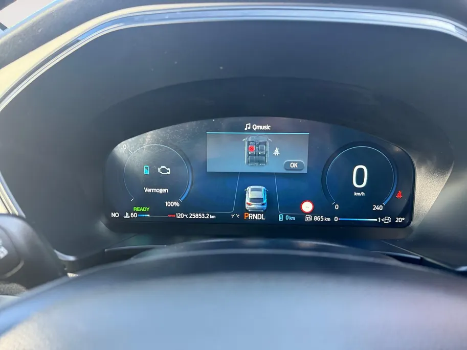 Ford Kuga 2.5 PHEV ST-Line | NL Auto | Panoramadak | Elektrische Trekhaak | Winter Pack | Apple Carplay & Android Auto |