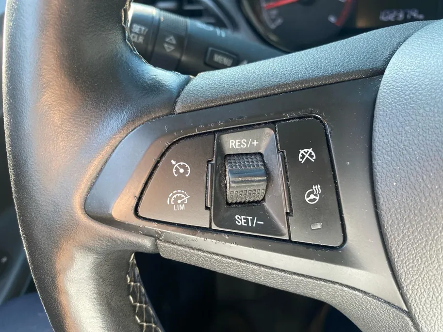 Opel KARL 1.0 ecoFLEX Edition stoel- en stuurverwarming | lm velgen | cruise control | airco | etc.