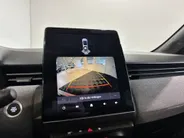 Renault Clio 90PK TCe GPF Techno | 9,3' Navi | Climate Control | Digital Cockpit | Camera | Parkeersensoren | Apple CarPlay/Android Auto | Full LED | Lichtemetalen Velgen | Licht & Regen Sensor |