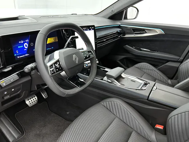 Renault Austral E-Tech full hybrid 200PK esprit Alpine FULL OPTION | PANORAMA | 360 CAMERA | HARMAN KARDON | LED MATRIX | WINTERPACK | HEAD-UP