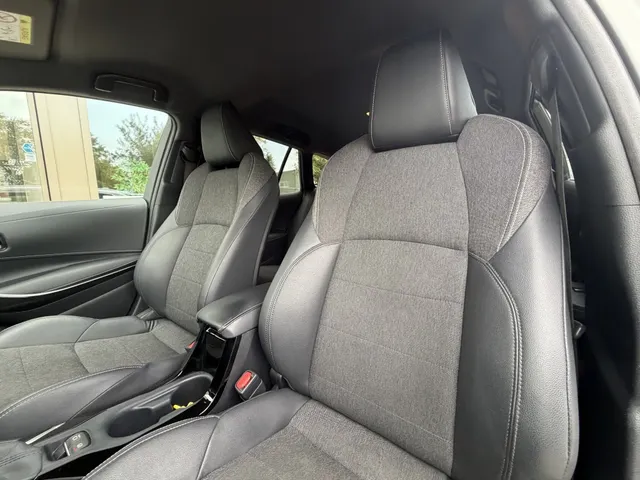 Toyota Corolla Touring Sports 2.0 Hybrid Dynamic | Parkeersensoren V+A