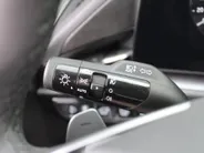 Kia Niro 1.6 GDi Hybrid DynamicPlusLine | Schuif-/kanteldak | Stuur-/stoelverwarming | Cruise adapt. | Camera | Clima | 16' LM | Navi |