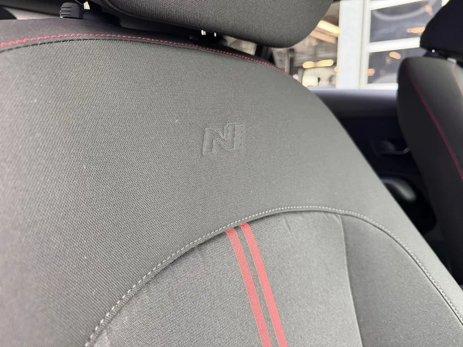 Hyundai Kona Electric N Line Business 64.8 kWh | Nieuw | Zeer compleet | Uit voorraad leverbaar | 440 km range | Hyundai Rotterdam - Noord |