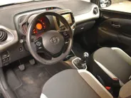Toyota Aygo 1.0 VVT-i 69pk 5D x-play Cruise 24.000KM!