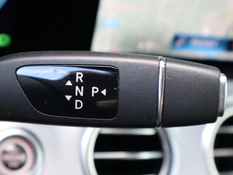 Mercedes-Benz E-Klasse 300 e Business Solution AMG l Keyless l Achteruitrij camera l Stoelverwarming l Dodehoekassistand