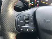 Ford Focus Wagon 1.0 EcoBoost Hybrid ST Line GROOT NAVIGATIESCHERM.
