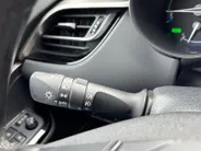 Toyota C-HR 1.8 Hybrid Executive Ultimate | 1e Eigenaar | Trekhaak | Achteruitrijcamera | Stoelverwarming | Dodehoek detectie | Adapt. Cruise Control | 12 maanden garantie! |