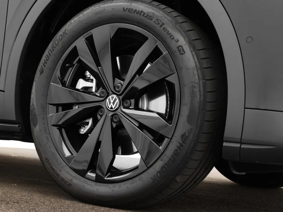 Volkswagen ID.4 Pro Limited Edition Plus 4MOTION 77 kWh