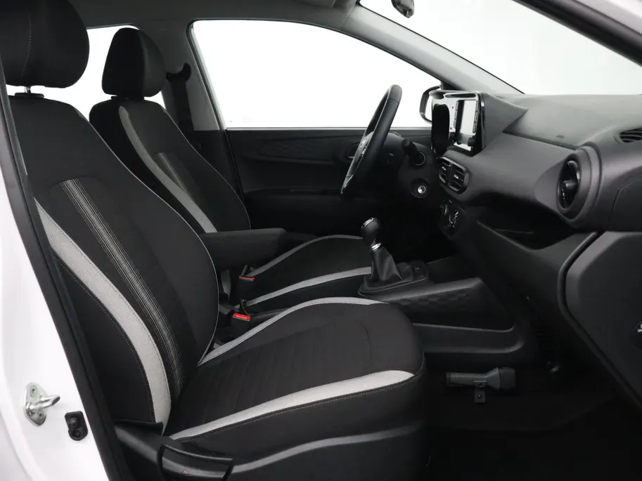 Hyundai i10 1.0 Comfort | Carplay | Airco | Cruise | NU Rijklaarprijs! Incl.12 Maanden, APK, Onderhoudsbeurt etc! Premiumpakket gratis!