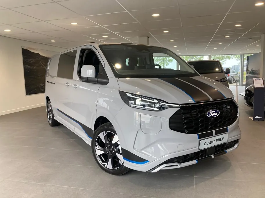 Ford Transit Custom 320 2.5 PHEV L2H1 Sport DC UIT VOORRAAD