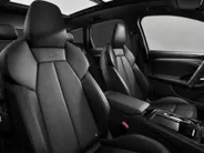 Audi Q6 e-tron S edition 83 kWh 252 PK · Adaptieve luchtvering · Glazen panoramadak · Trekhaak elek. wegklapbaar