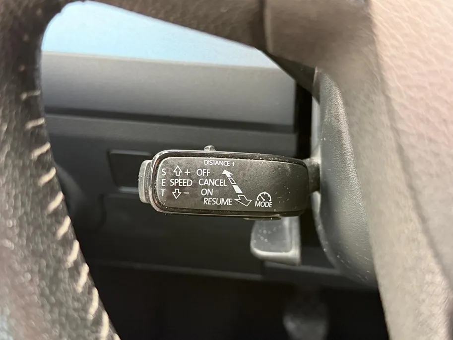 SEAT Arona 1.0 TSI Style Business Intense | Climate Control | Achteruitrijcamera | Parkeersensoren voor & achter | Cruise Control |