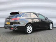 Kia Ceed Sportswagon 1.5 T-GDi DynamicPlusLine | Stoel- & stuurverwarming | Camera | Clima | Cruise adapt. | LED | Navi | Elek. achterklep | 16' LM |