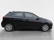 Hyundai i20 1.0 T-GDI Comfort Automaat | All weatherbanden | Trekhaakl | Navigatie | Camera |