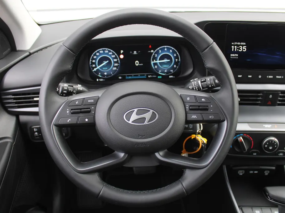Hyundai i20 1.0 T-GDI Comfort Smart | Camera | 16' LM | Cruise | Navi | Apple Carplay/Android Auto | Dodehoek detectie | Airco | Automaat |