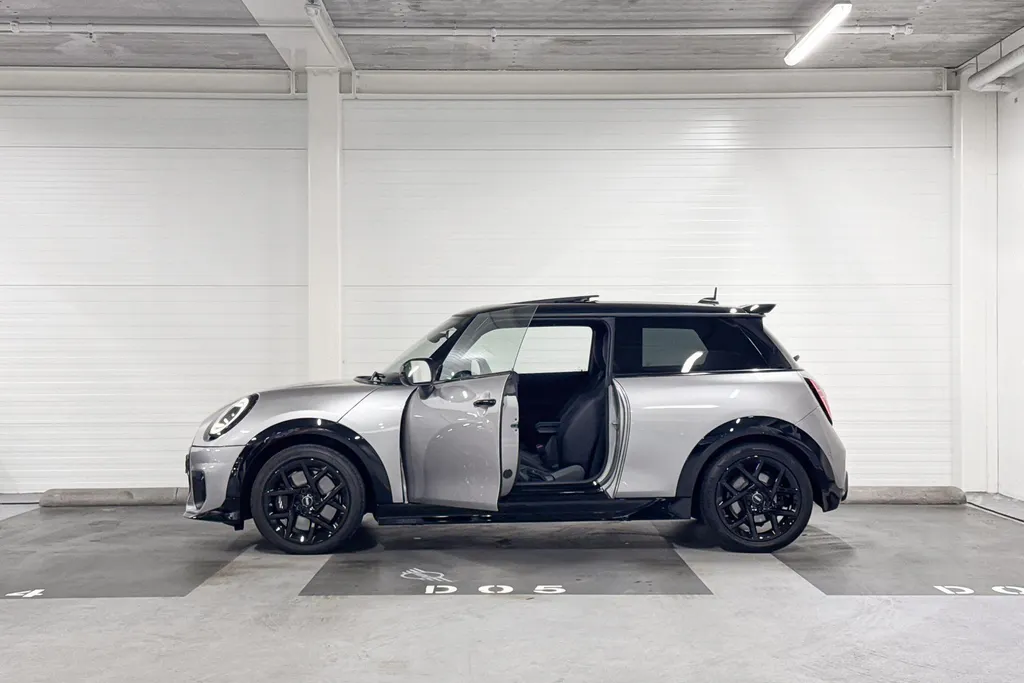 MINI Cooper 3-deurs Cooper C John Cooper Works