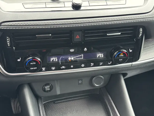 Nissan QASHQAI Automaat 1.3 MHEV Xtronic Tekna