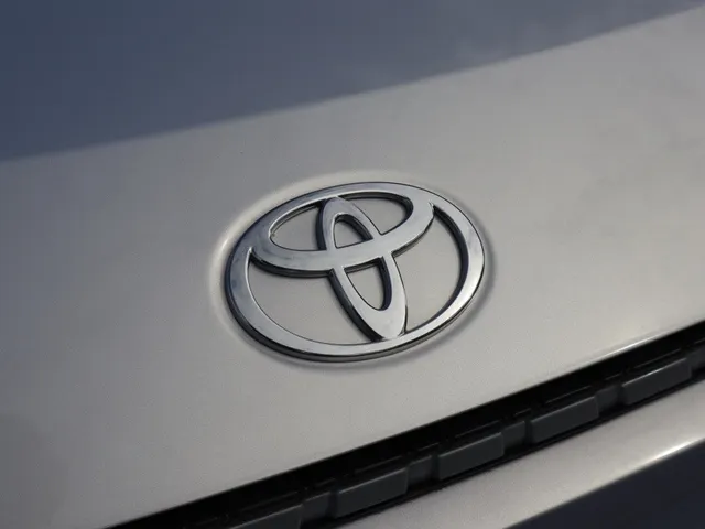 Toyota Aygo X Hybrid 115 pulse | V+A Parkeersensoren | Apple/Anrdoid Carplay |
