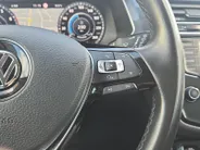 Volkswagen Tiguan 2.0 TSI 4Motion Highline | Virtual | Adaptive Cruise | 360 Camera | NL Auto | Elektr. Kofferklep | 1 Jaar Bovag Garantie |