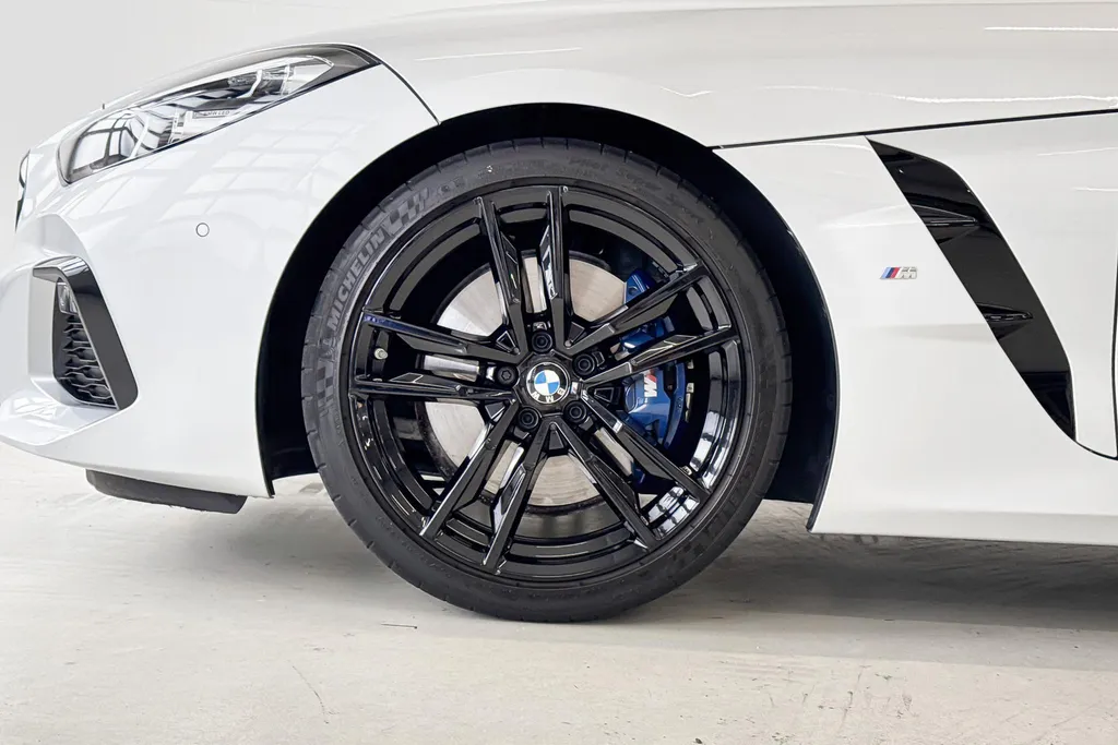 BMW Z4 sDrive30i High Executive Model M Sport