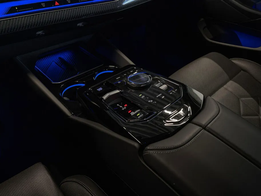 BMW i5 Touring M60 xDrive 84 kWh