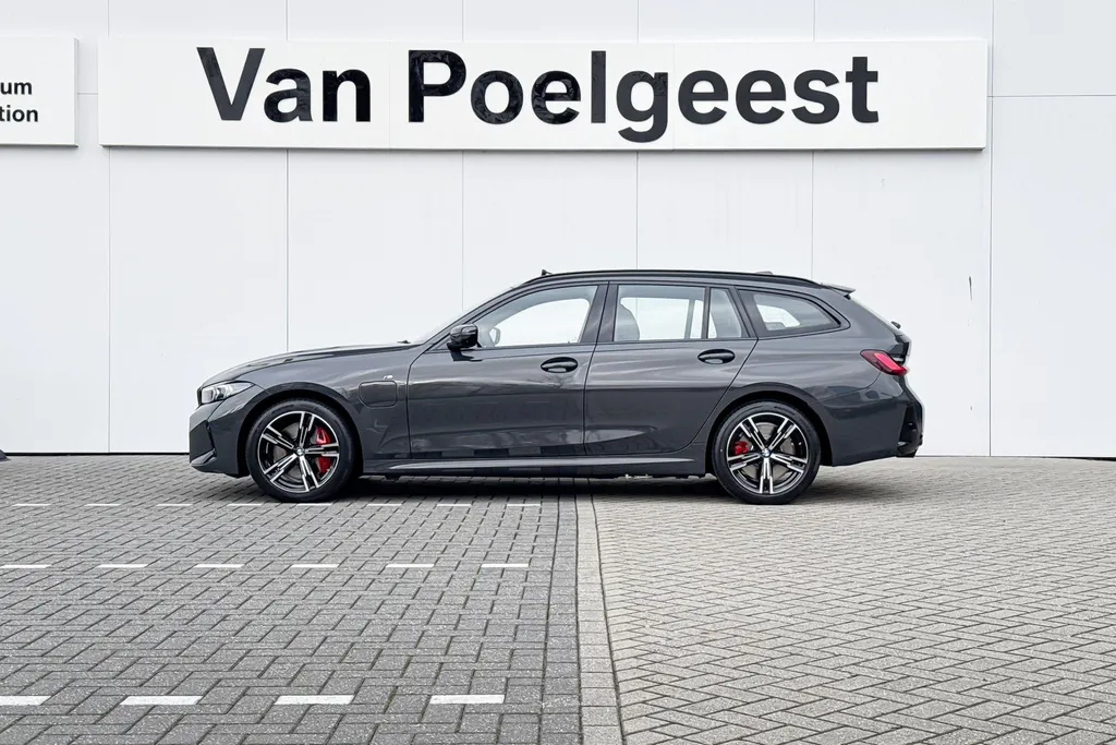 BMW 3 Serie Touring 330e