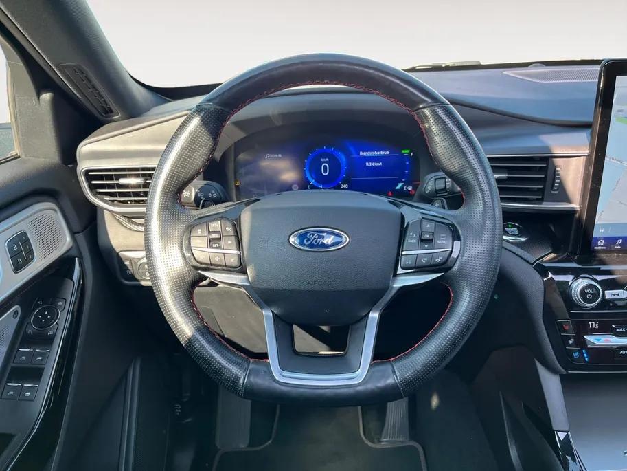 Ford Explorer 3.0 V6 EcoBoost PHEV ST-Line |7 persoons| Allweatherbanden| Apple Carplay/Android Auto|Rondomzicht camera| panorama-dak|12 Maanden Bovag garantie|