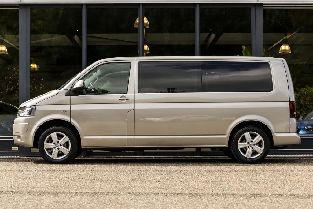 Volkswagen Transporter 2.0 TDI L2H1 Invalide uitvoering / aanpassing