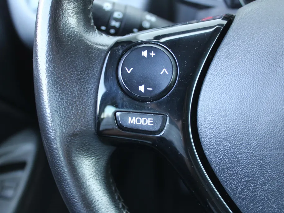 Toyota Aygo 1.0 VVT-i x-play limited | Camera | Elektrisch vouwdak | Android Auto/Apple Carplay | Airco | Cruise |