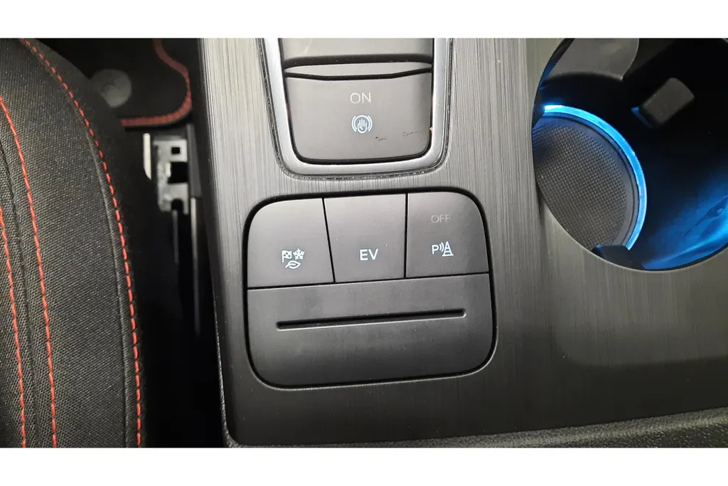 Ford Kuga 2.5 PHEV 225PK ST-Line | Winter Pack |