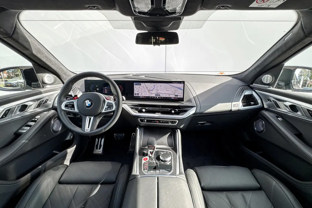 BMW XM PHEV 50e 30 kWh