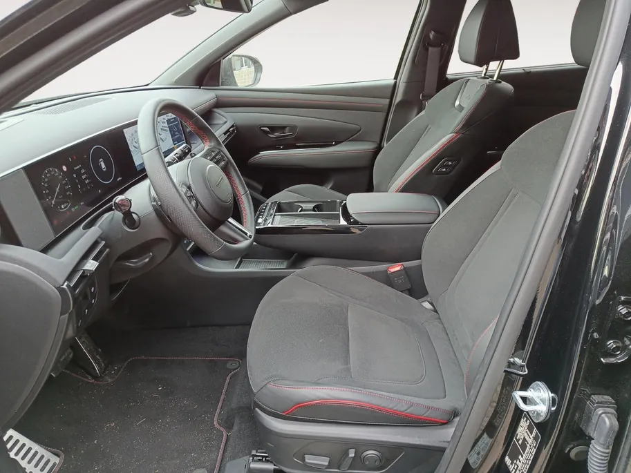 Hyundai Tucson 1.6 T-GDI PHEV N Line | All weather banden | Rondom camera | electrische stoelverstelling | |